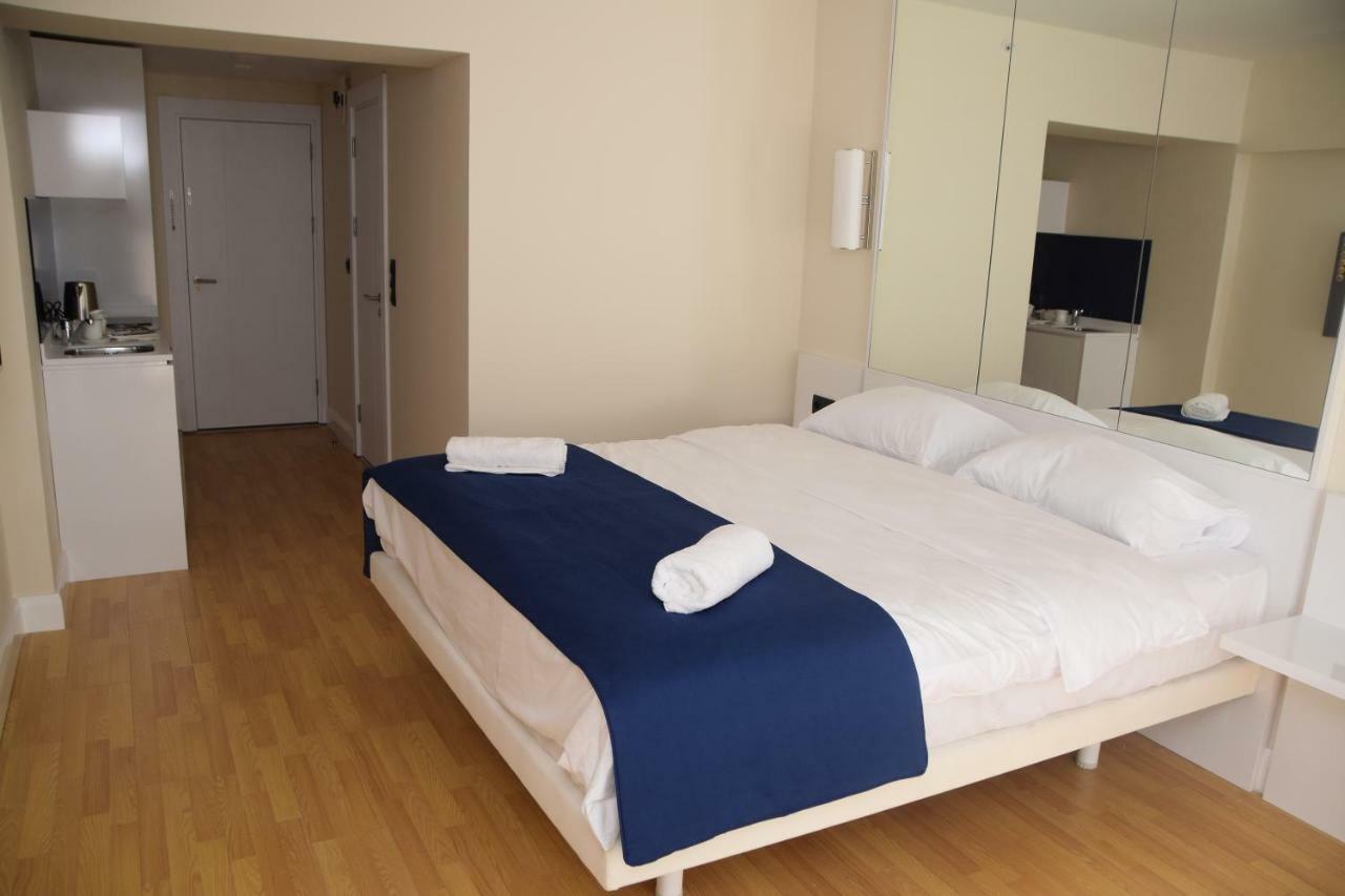 Trip Batumi Aparthotel Exterior photo